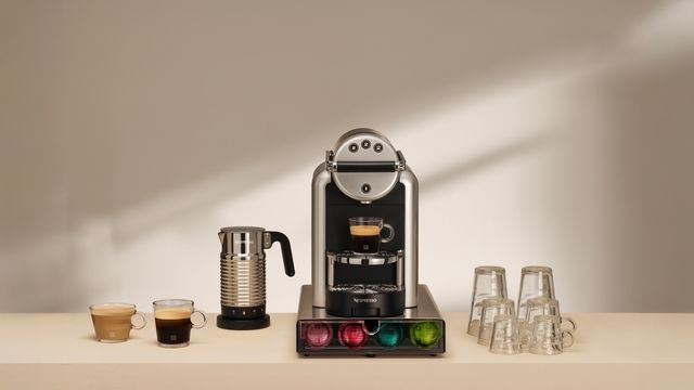 네스프레소 프로페셔널 제니우스