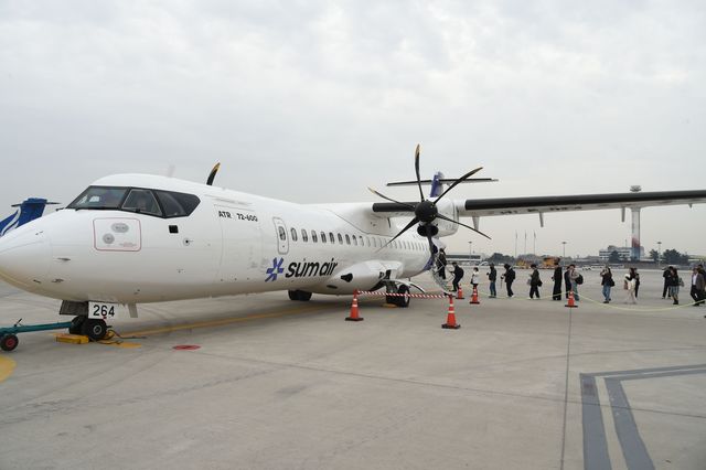 김포∼사천 노선 운항 현장 사진