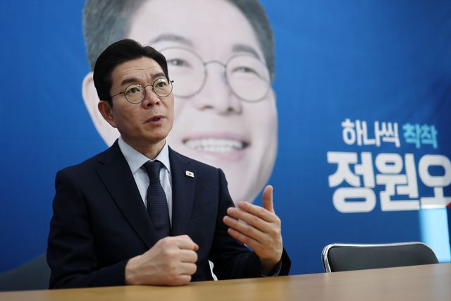 연합뉴스와 인터뷰하는 더불어민주당 정원오 서울시장 경선후보