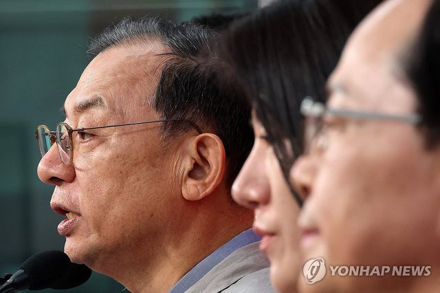 국민의힘 이정현 공천관리위원장 사의 표명…공관위원들도 사의