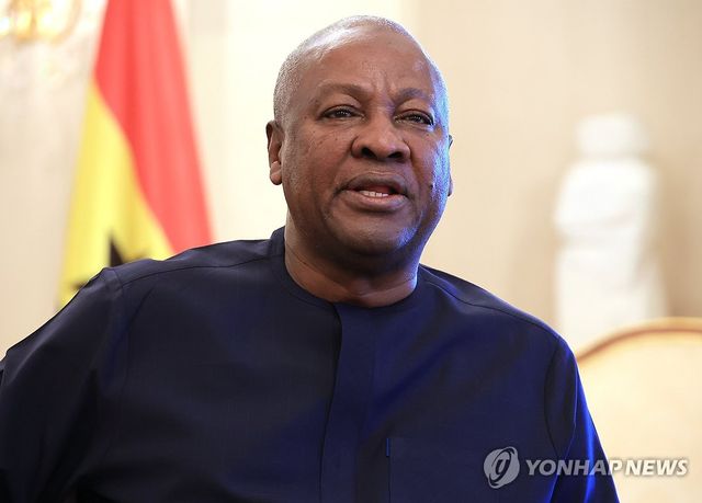 존 마하마 가나 대통령