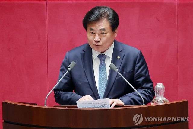 당선 인사하는 소병훈 보건복지위원장