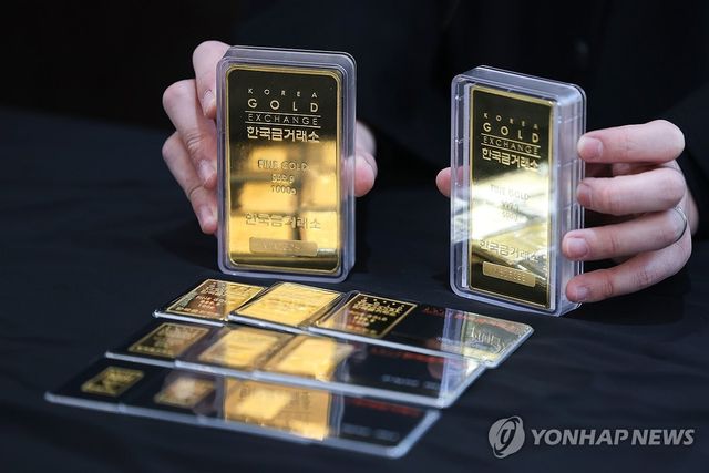 한국금거래소 본점에 놓인 골드바
