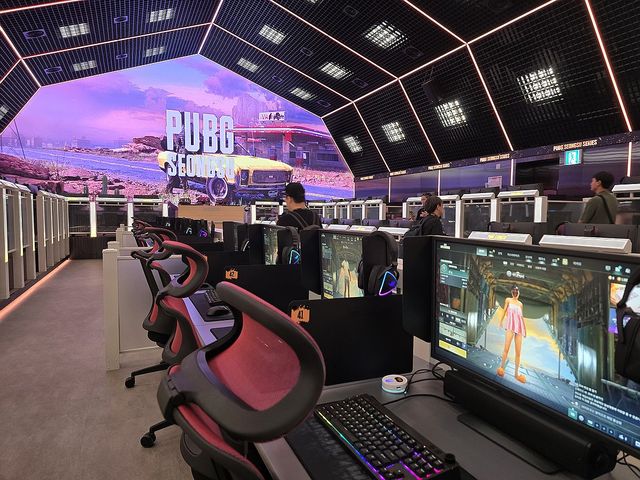 배틀그라운드 팬 위한 문화공간 'PUBG 성수'내 PC방