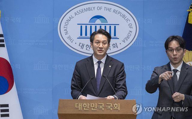 전용기 의원, 쌍방울 대북송금 사건 검사 회유 의혹 추가 녹취 관련 기자회견