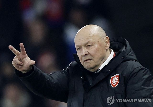 미로슬라프 쿠베크 체코 감독