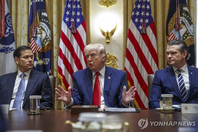 마코 루비오(좌) 미국 국무부 장관과 피트 헤그세스(우) 미국 국방부 장관 [EPA 연합뉴스 자료사진. 재판매 및 DB 금지]