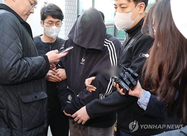 '보복 대행' 범죄 일당, 검찰 송치