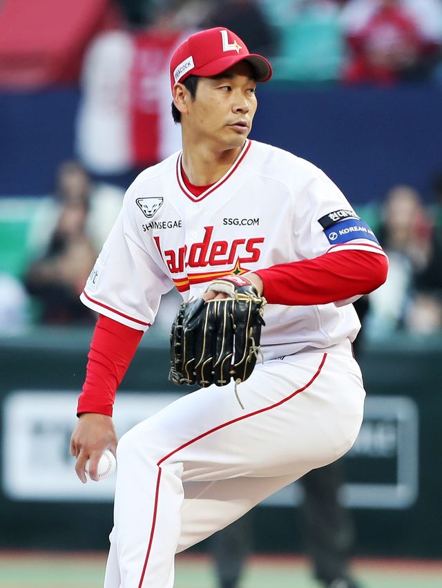 1일 키움 히어로즈전에 선발 등판한 SSG 랜더스 타케다 쇼타