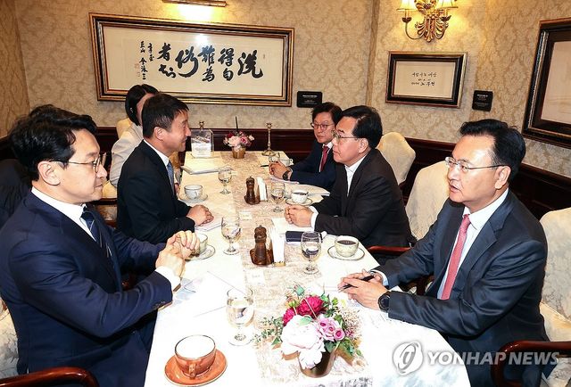 여야 3+3, 추경안 논의