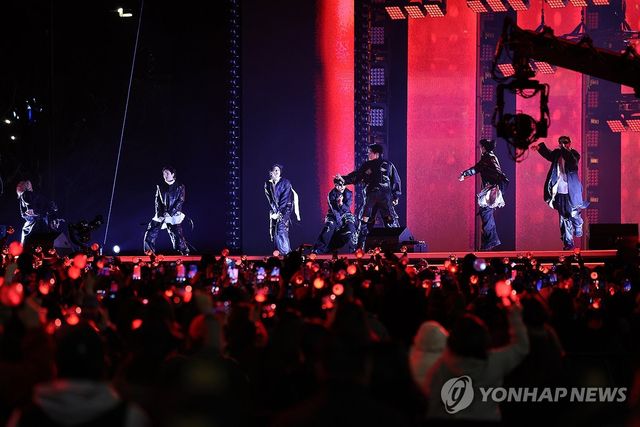 BTS 느낌 그대로!