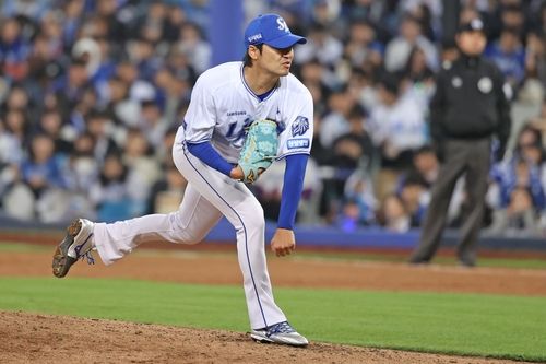 삼성 백정현의 11일 경기 투구 모습. 