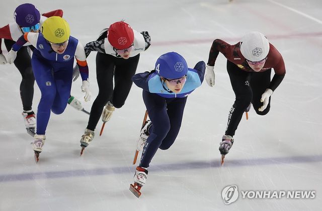 압도적인 최민정의 질주