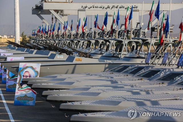 이란군의 스피드보트