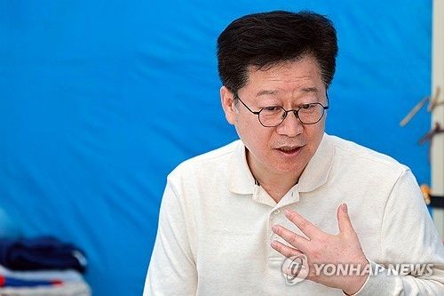 '이원택 재감찰 요구' 단식 돌입한 민주당 안호영 의원