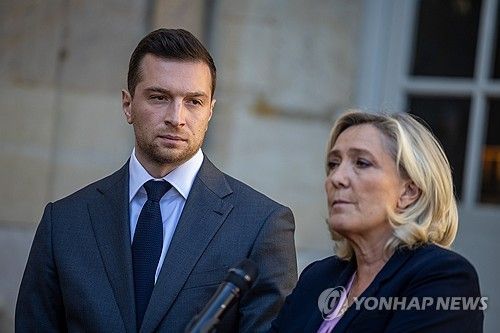 프랑스 극우 마린 르펜과 조르당 바르델라