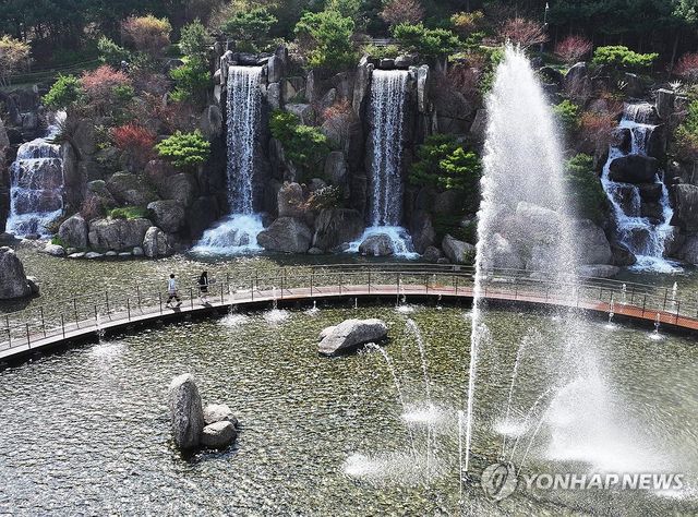 때 이른 초여름 날씨