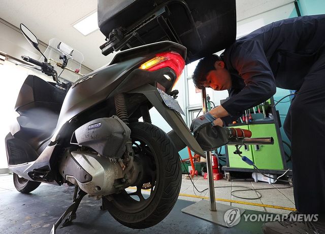 오토바이도 안전 검사 의무화