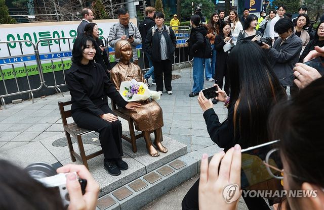 시민 곁으로 돌아온 소녀상