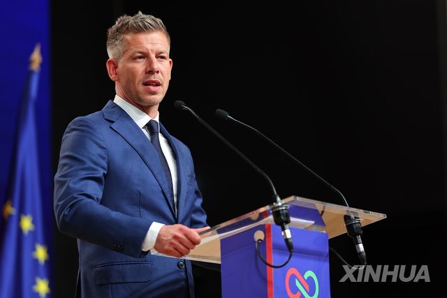 헝가리 총선서 승리한 머저르 페테르 티서당 대표