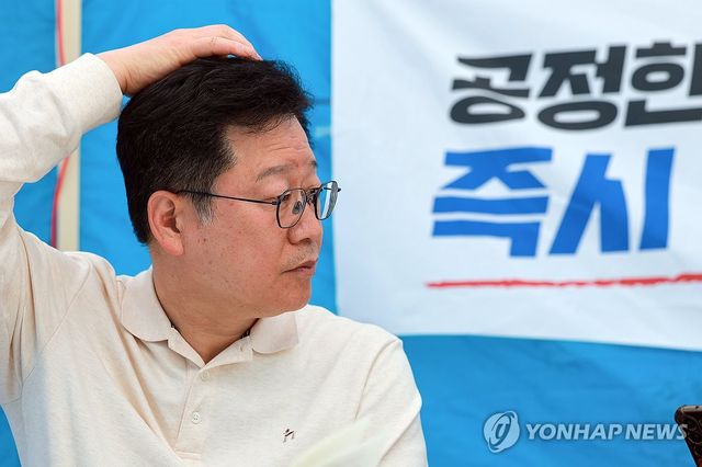 '이원택 재감찰 요구' 단식 돌입한 민주당 안호영 의원