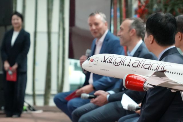 14일 낮 인천국제공항에서 열린 버진애틀랜틱 취항 기자간담회에서 코닐 코스터 버진애틀랜틱 최고경영자가 인사말을 하고 있다.[사진/성연재 기자] 