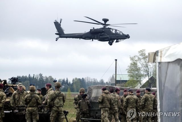 2024년 5월 에스토니아에서 나토 훈련 참여 중인 영국군