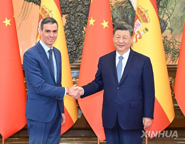 페드로 산체스 스페인 총리와 시진핑 중국 국가주석 회담
