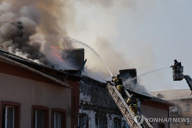 러시아 공격받은 우크라이나 자포리자 지역의 한 건물