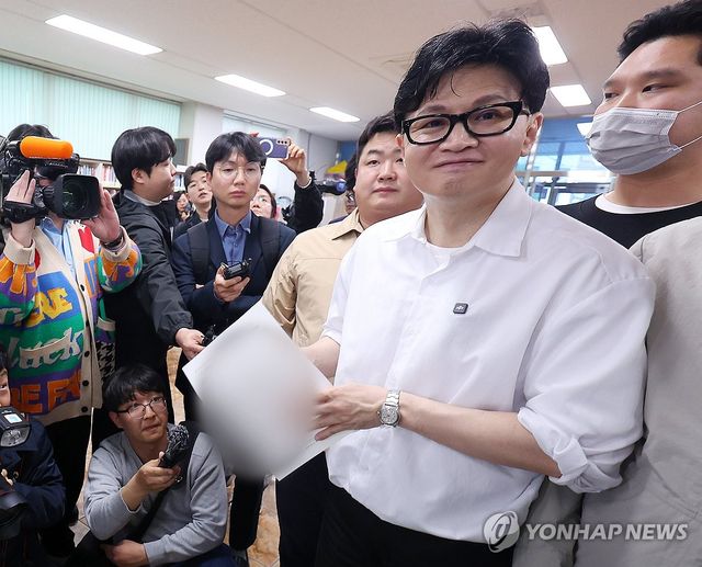 한동훈 "이제 만덕 사람입니다"