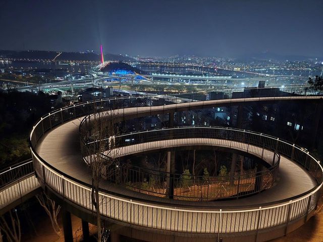 용왕산 스카이워크 야경