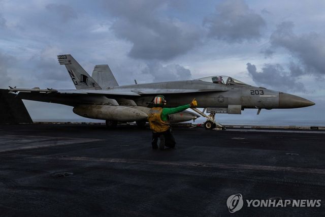 미 F/A-18E 전투기