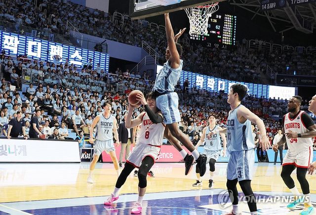 치열한 소노-SK 경기