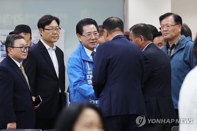 경선 탈락한 김영록 예비후보