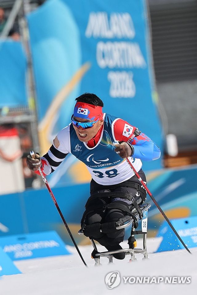 신의현, '포기하지 않는다'