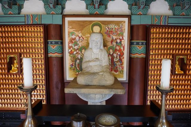 참당암 석조지장보살좌상