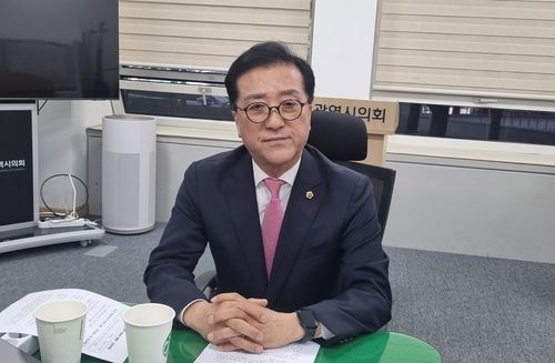 차담회 하는 조원휘 대전시의회 의장 