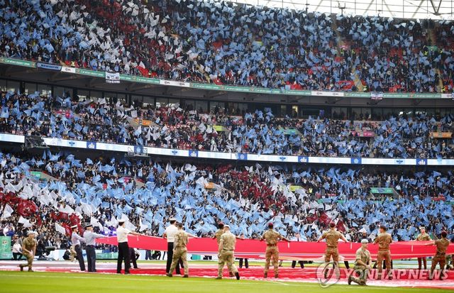 카라바오컵 결승전이 이 열린 웸블리 스타디움 모습.