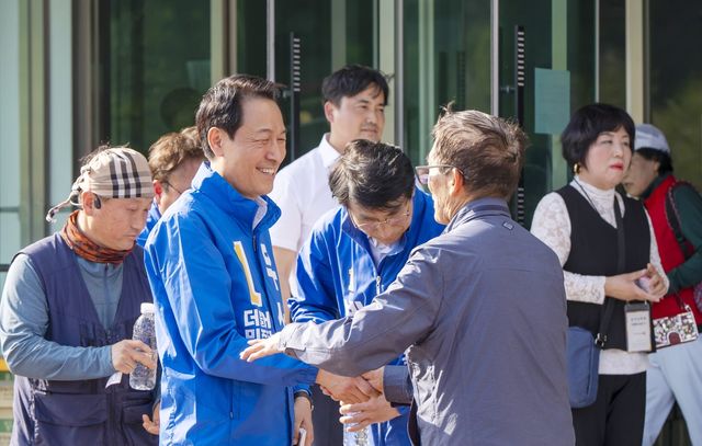 지난 15일 영월 방문한 우상호 도지사 예비 후보