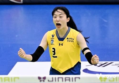 여자배구 현대건설에서 뛴 FA 세터 김다인