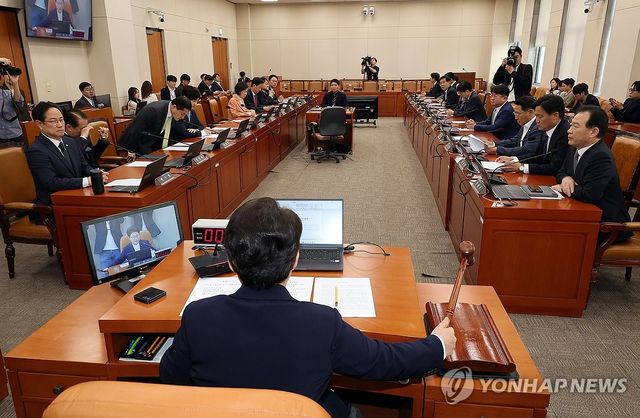 재정경제기획위원회 전체회의