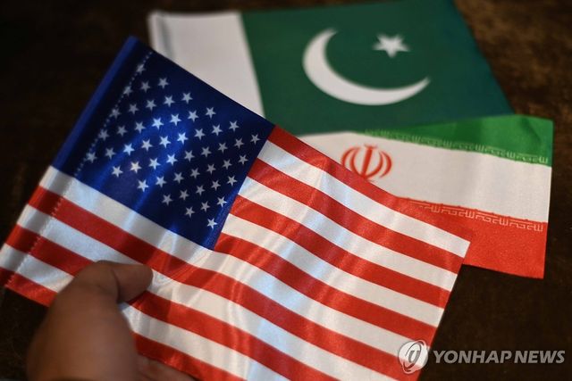 성조기와 파키스탄, 이란 국기