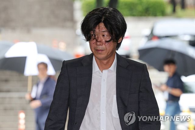 법원 도착한 남욱 변호사