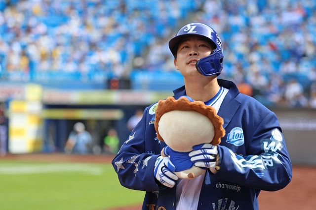 18일 LG전에서 3점 홈런을 친 삼성 전병우