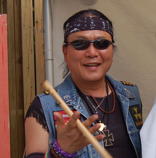 밴드 백두산 원년 멤버 드러머 한춘근