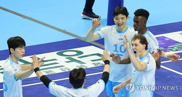 기뻐하는 대한항공