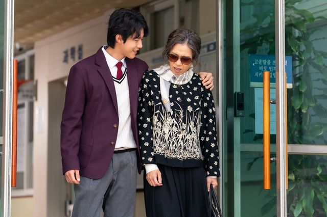 영화 '내 이름은' 속 한 장면