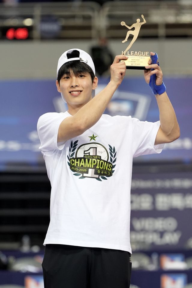 남자부 정규리그 MVP 이요셉