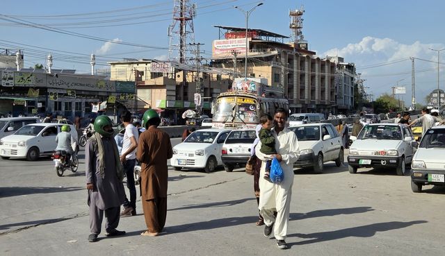 1주일 봉쇄된 파키스탄 군사도시 라왈핀디