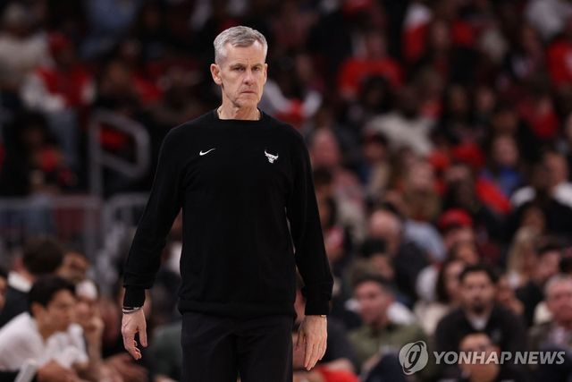 시카고 불스 감독에서 물러난 빌리 도너번